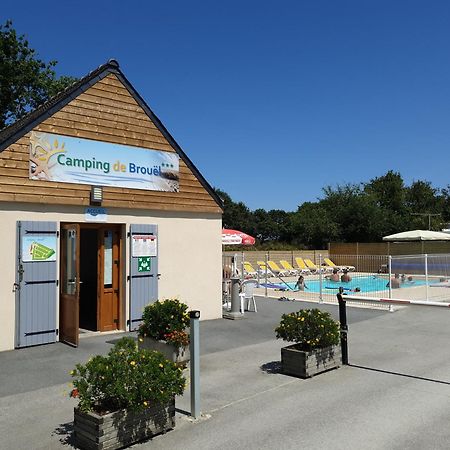 Camping De Brouel Ambon Екстериор снимка