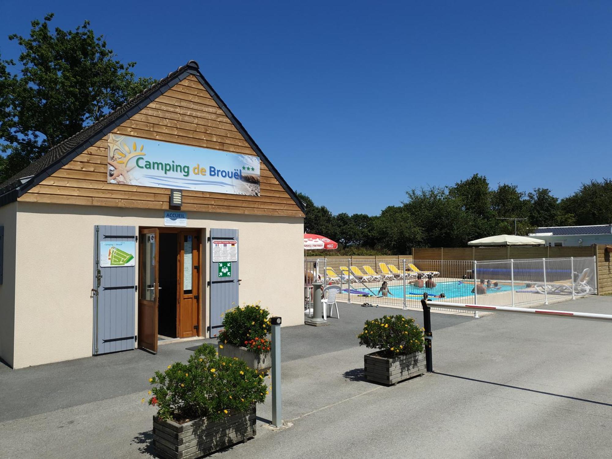 Camping De Brouel Ambon Екстериор снимка
